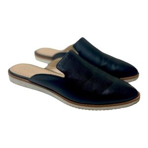 Adrienne Vittadini Lou Women’s Black Pointed Toe Slip On Mules